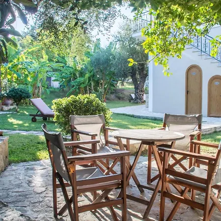 Lazaros Hotel Resort 4* تسيليفي