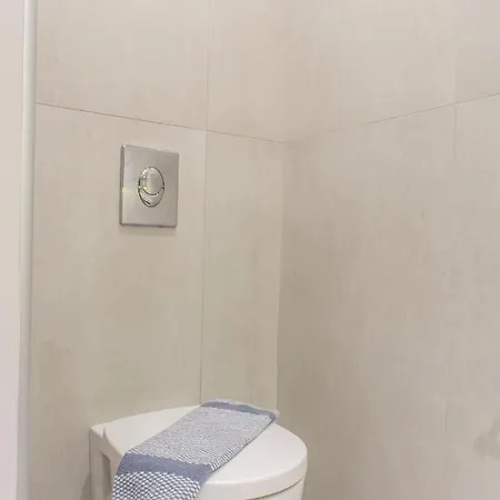 Lazaros Hotel Resort شقة فندقية