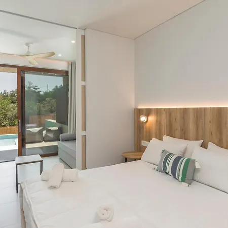 Lazaros Hotel Resort
