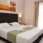 Hotel apartamentowy Lazaros