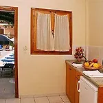 Lazaros