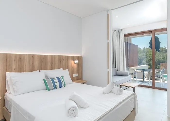 Lazaros Apart-hotel